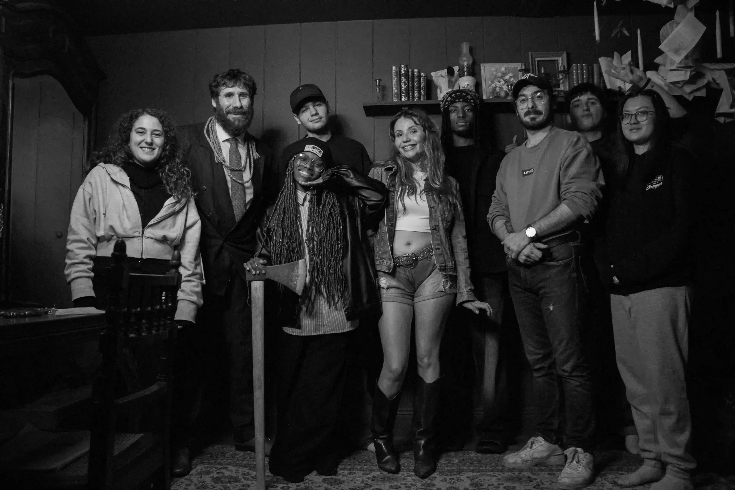 équipe tournage - pied NB